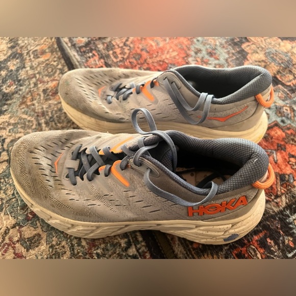 Hoka sneakers size 8.5 wide - Picture 2 of 10